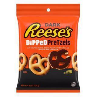 Reese's DARK Dipped Pretzels 120g - Peg Bag